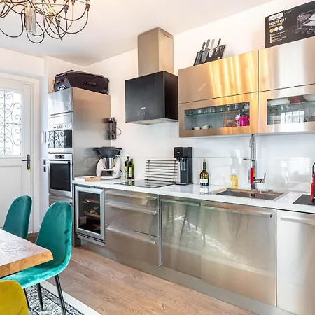 Apartment Guestready - Bright Retreat Near The Of *